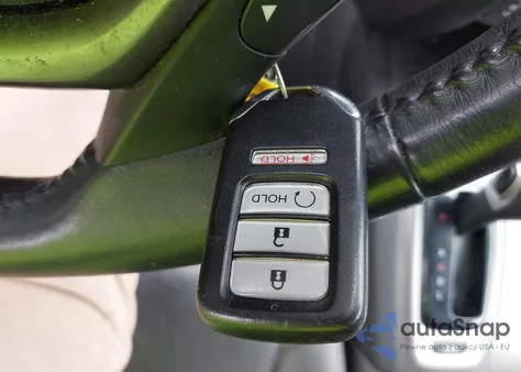 2017 Honda Ridgeline Rtl-T z USA, uszkodzony, nr VIN 5FPYK2F69HB002385